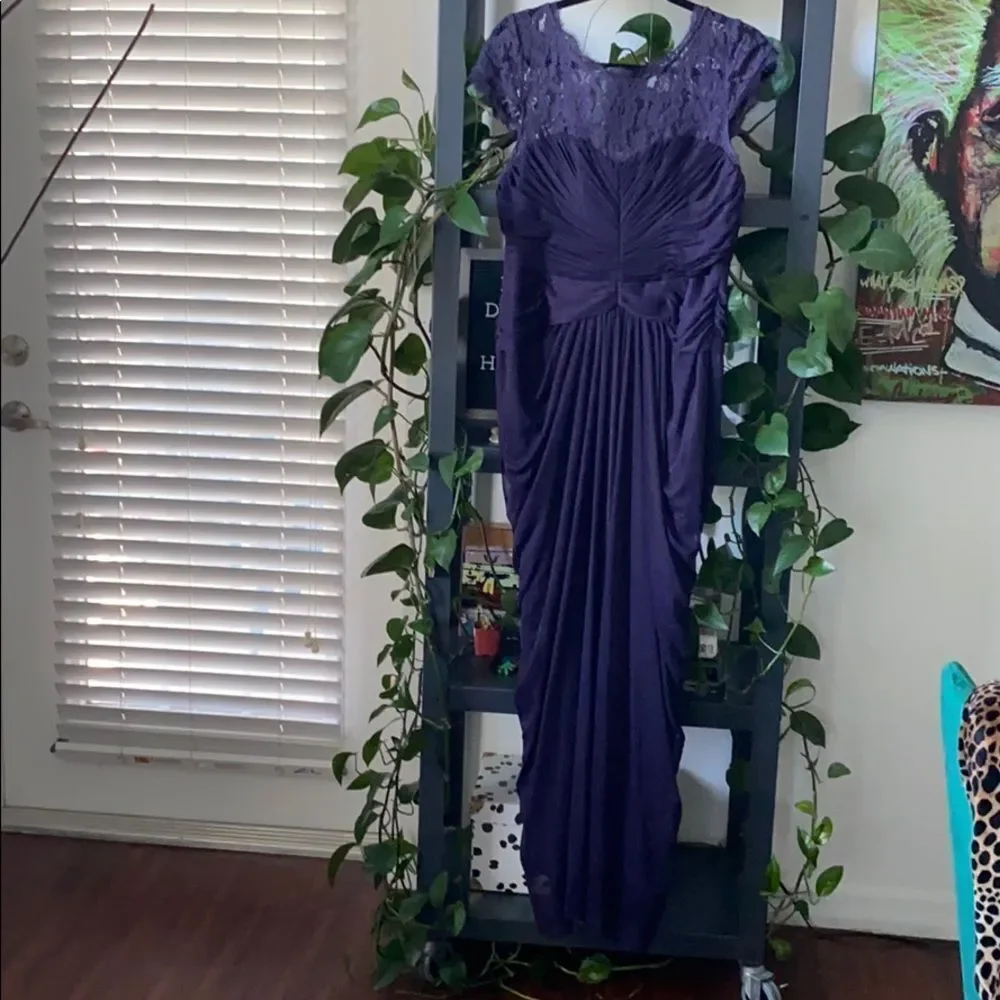 Gorgeous Purple Lace Form Fit Long Dress